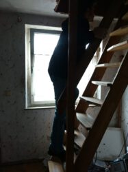 2020-10-03 Treppe zum Dachboden