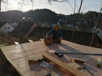 2022-02-12 Erste Mittagspause auf der Sonnenterrasse.