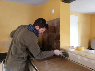 2022-02-14 Fliesen als Spritzschutz in der Küche