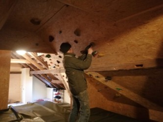 2022-02 25 Boulder schrauben