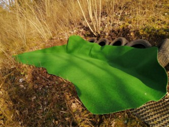 2022-03-01 Die Chillout Lounge mit Kunstrasen-Teppich