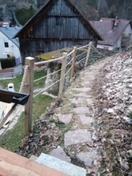 2022-03-05 Geländer ist fertig